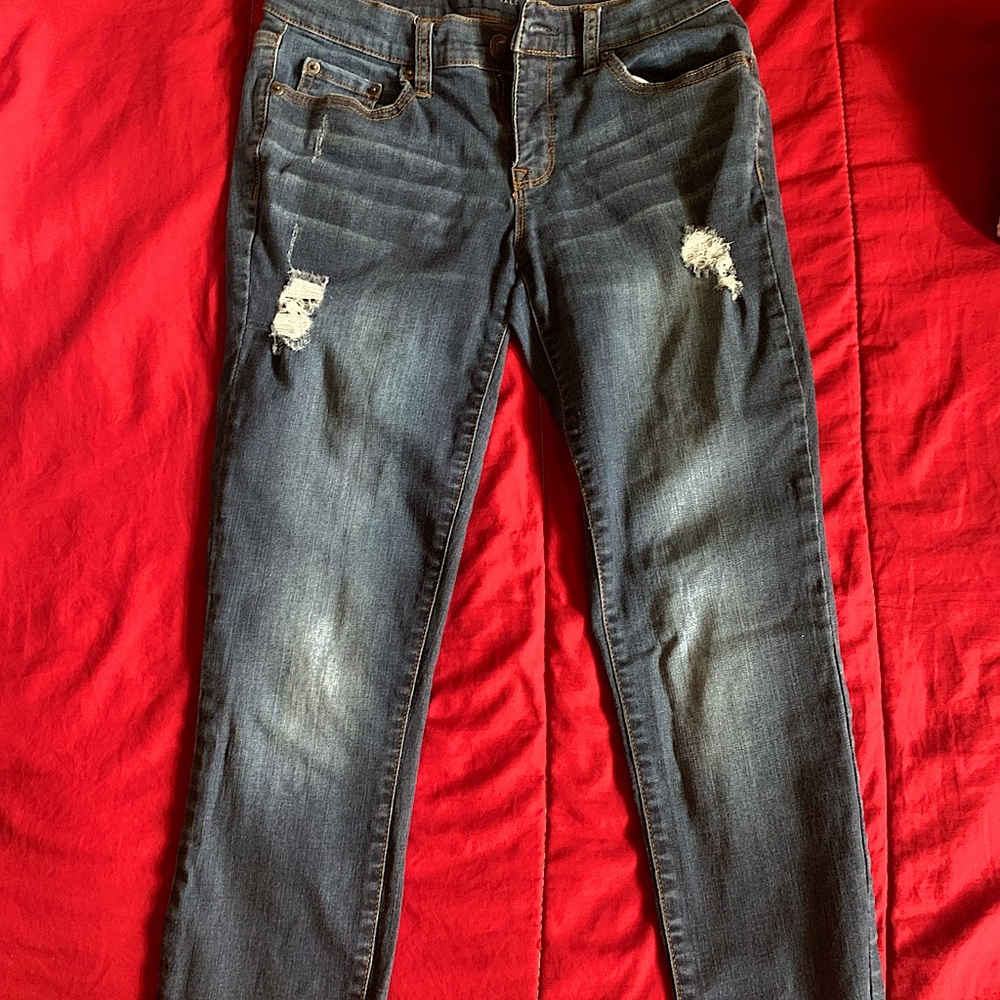 Aeropostal Jeans. Dark Wash. Size 8 Reg .